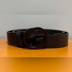 All Black Gucci Belt Size 36/90cm. Like new condition. Fits sizes 30-34